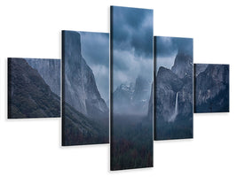 5-piece-canvas-print-amidst-a-thunderstorm