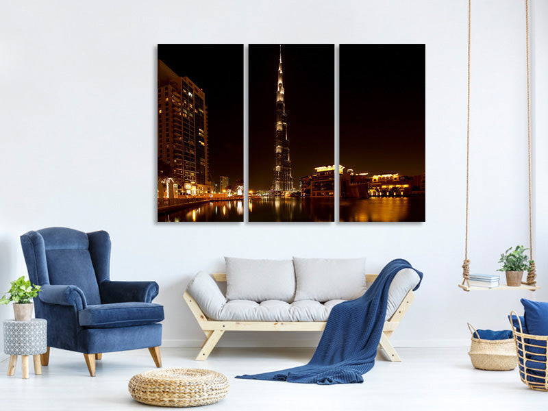 3-piece-canvas-print-at-night-in-dubai