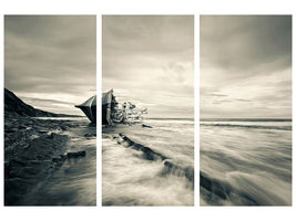 3-piece-canvas-print-defeated-by-the-sea