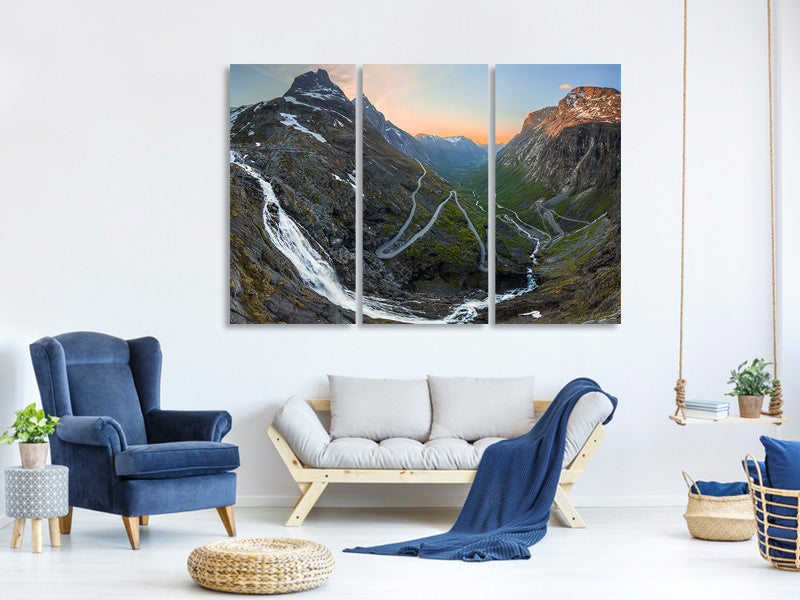 3-piece-canvas-print-trollstigen